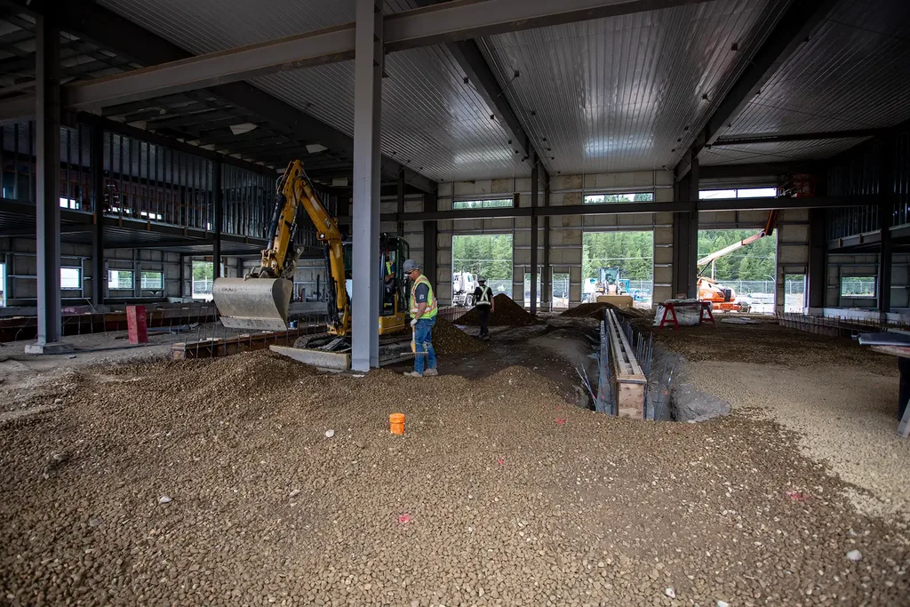 Datoff Bros Contrustion headquarters being built